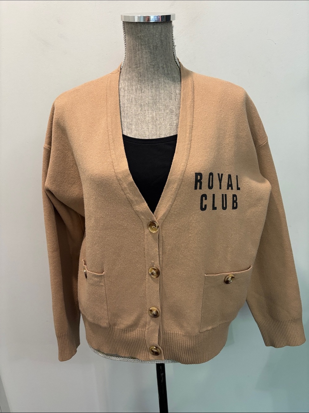 Ellandemm Royal Club Oversized Cardigan Preppy Old Money Tan Large - Picture 5 of 13